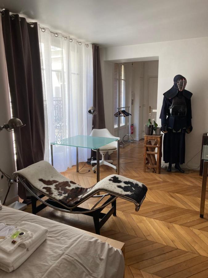 Апартаменты Charmant Studio Париж Экстерьер фото